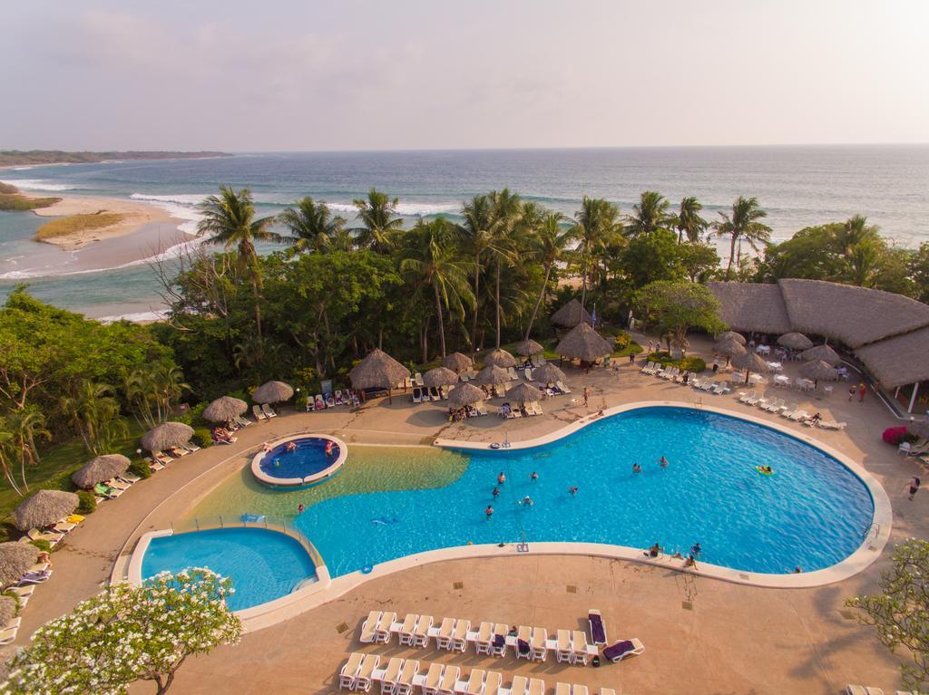 Occidental Tamarindo Hotel Exterior photo